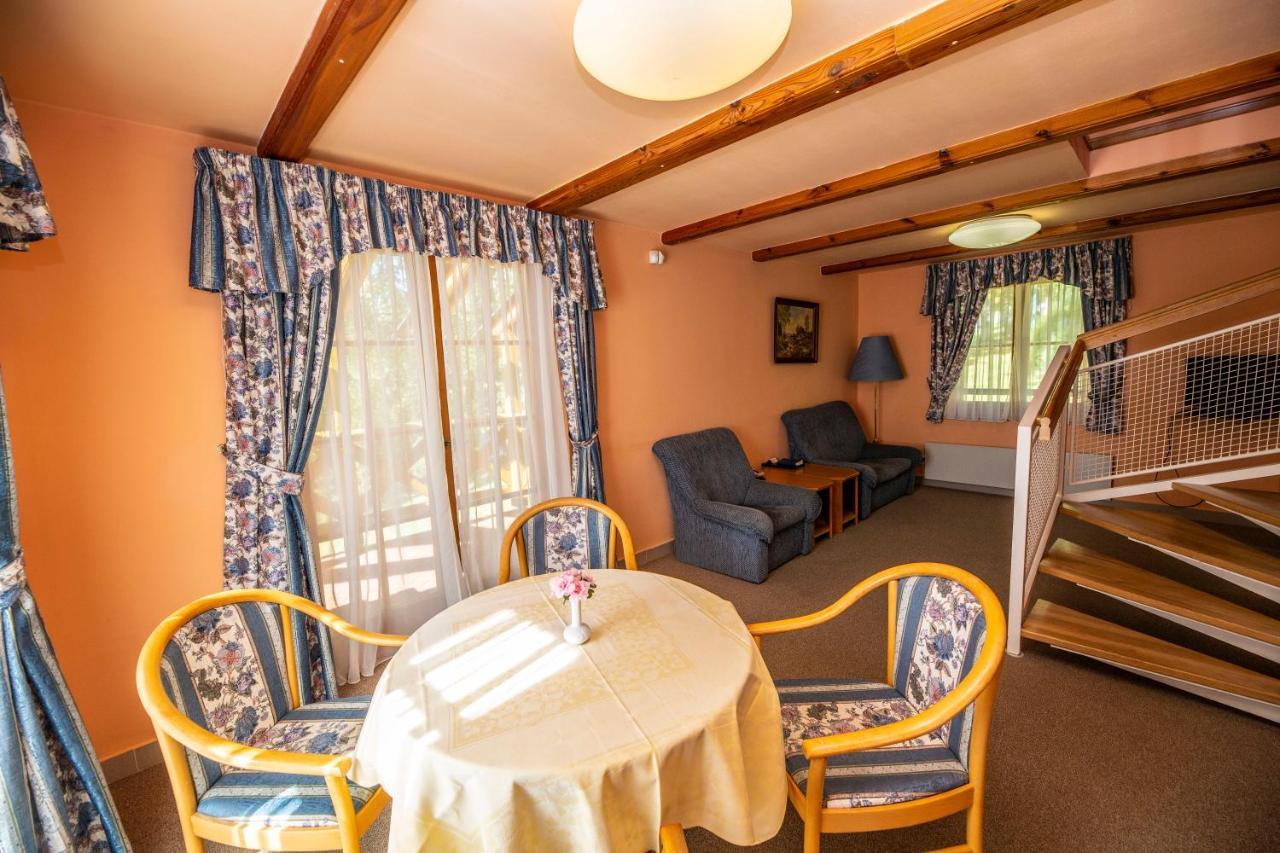 Hotel Na Jezere Horní Planá